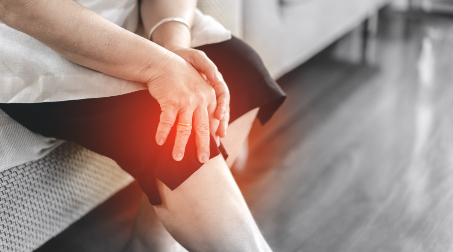 knee joint pain causes